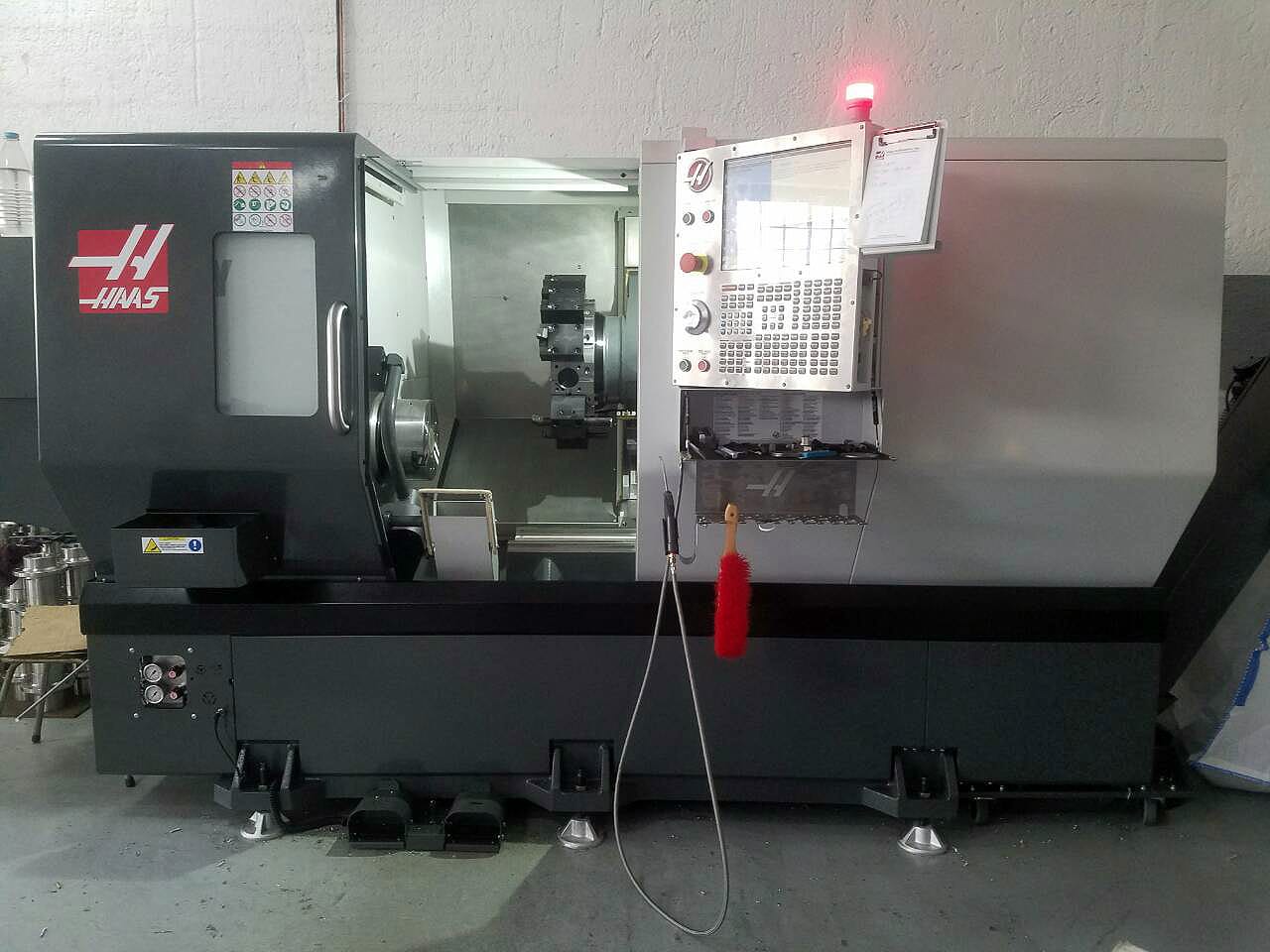 Εξοπλισμός του CNC μηχανουργείου